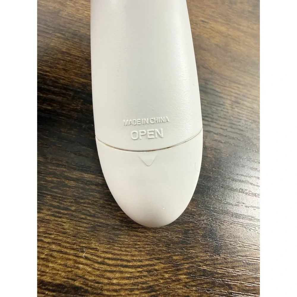 Mary Kay‎ Skinvigorate Facial Cleansing Brush Electric Face Cleanser Device